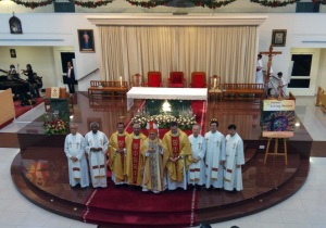Die Messe zum Jubiläum celebrierte der Erzbischof - Foto: Herbert Odermatt
